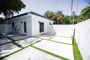 1112 NE 17th Terrace, Fort Lauderdale, FL 33304 - Photo 2
