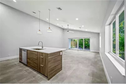 828 NE 17th Way #1, Fort Lauderdale, FL 33304 - Photo 4