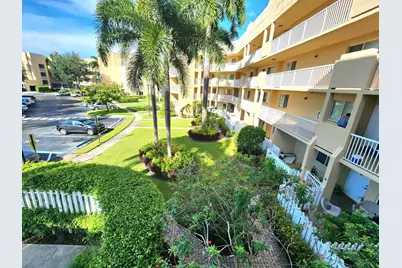 7751 Southampton Terrace #201, Tamarac, FL 33321 - Photo 6