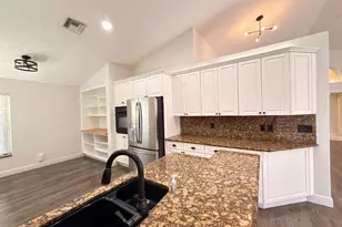 11042 Topeka Pl, Cooper City, FL 33026 - Photo 20