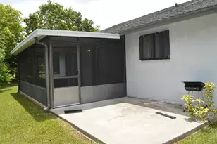 9194 NW 49th Ct, Sunrise, FL 33351 - Photo 4