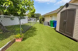 6020 NW 25th Ct, Sunrise, FL 33313 - Photo 16