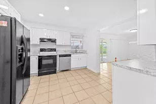 6575 NW 3rd St, Margate, FL 33063 - Photo 8
