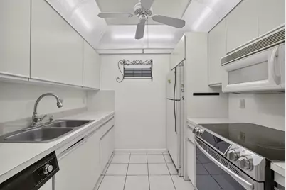 3402 Bimini Lane #F4, Coconut Creek, FL 33066 - Photo 2