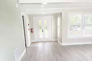 1023 NW Spruce Ridge Dr, Stuart, FL 34994 - Photo 6