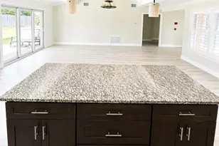 1023 NW Spruce Ridge Dr, Stuart, FL 34994 - Photo 10