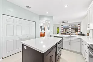 12115 NW 52nd Ct, Coral Springs, FL 33076 - Photo 4