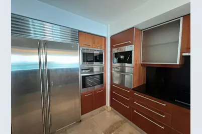 1331 Brickell Bay Drive #4407, Miami, FL 33131 - Photo 10