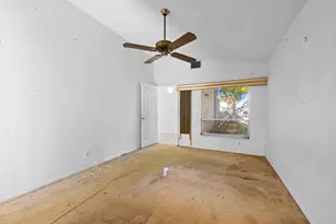 8210 SW 4th Pl, North Lauderdale, FL 33068 - Photo 4