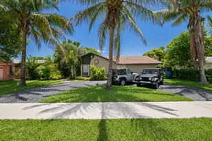 8210 SW 4th Pl, North Lauderdale, FL 33068 - Photo 1