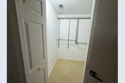 6320 NW 114th Avenue #1225, Doral, FL 33178 - Photo 2