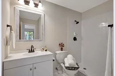 1109 Duncan Circle #201, Palm Beach Gardens, FL 33418 - Photo 20