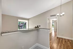 1109 Duncan Cir, Palm Beach Gardens, FL 33418 - Photo 16