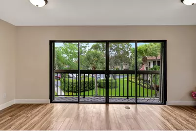 1109 Duncan Circle #201, Palm Beach Gardens, FL 33418 - Photo 6