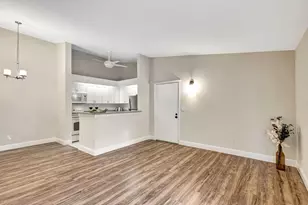 1109 Duncan Cir, Palm Beach Gardens, FL 33418 - Photo 4