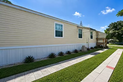 8137 SW Wildwood Drive, Stuart, FL 34997 - Photo 28