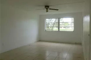 2940 NE 203rd St, Aventura, FL 33180 - Photo 2