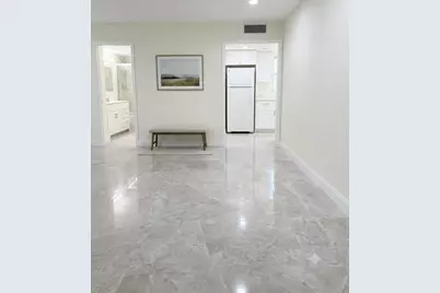 5220 NE 14th Way #8, Fort Lauderdale, FL 33334 - Photo 2