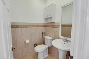 551 NW 108th Ave, Plantation, FL 33324 - Photo 20
