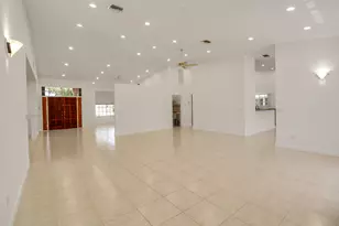551 NW 108th Ave, Plantation, FL 33324 - Photo 12