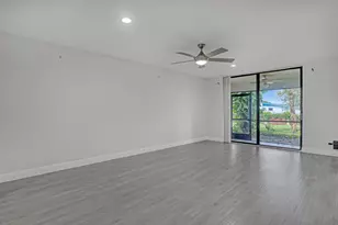 4575 Lucerne Lakes Blvd, Lake Worth, FL 33467 - Photo 10