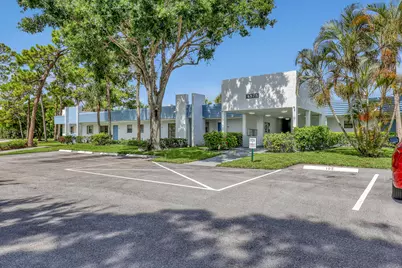 4575 Lucerne Lakes Boulevard #103, Lake Worth, FL 33467 - Photo 2
