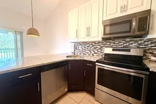 7206 Glenmoor Dr, West Palm Beach, FL 33409 - Photo 8