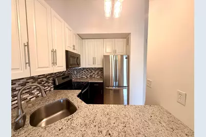 7206 Glenmoor Drive, West Palm Beach, FL 33409 - Photo 10