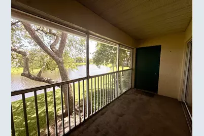 7206 Glenmoor Drive, West Palm Beach, FL 33409 - Photo 18