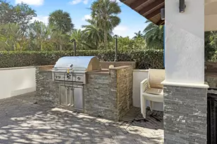 2801 NE 183rd St, Aventura, FL 33160 - Photo 12