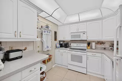 1160 N Federal Highway #1017, Fort Lauderdale, FL 33304 - Photo 4