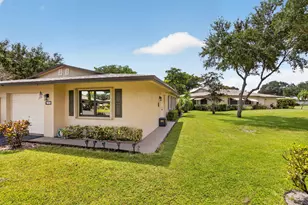 1632 Palmland Dr, Boynton Beach, FL 33436 - Photo 2