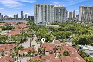 18385 NE 30th Pl, Aventura, FL 33160 - Photo 44