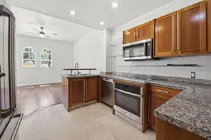 18385 NE 30th Pl, Aventura, FL 33160 - Photo 8