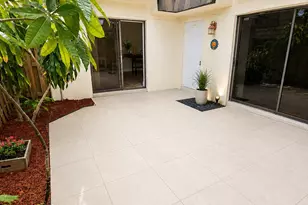 1534 Forest Lakes Cir, West Palm Beach, FL 33406 - Photo 1
