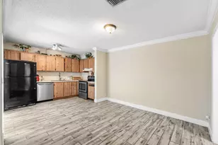 1534 Forest Lakes Cir, West Palm Beach, FL 33406 - Photo 10