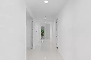 127 Palm Bay Terrace, Palm Beach Gardens, FL 33418 - Photo 4