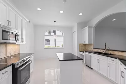 127 Palm Bay Terrace #A, Palm Beach Gardens, FL 33418 - Photo 10