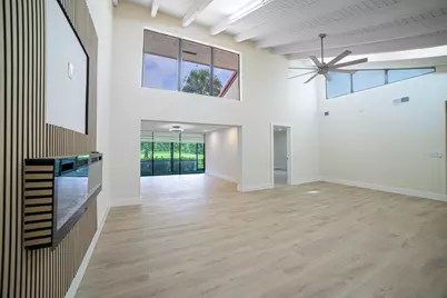 8008 Eastlake Drive, Boca Raton, FL 33433 - Photo 8