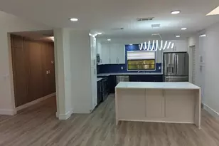 8008 Eastlake Dr, Boca Raton, FL 33433 - Photo 12