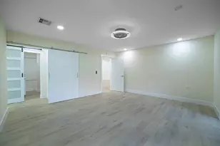 8008 Eastlake Dr, Boca Raton, FL 33433 - Photo 20