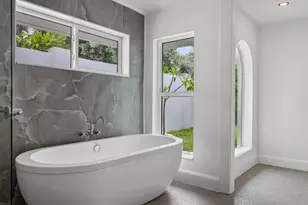 1020 SE 9th Ave, Fort Lauderdale, FL 33316 - Photo 26