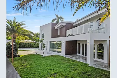 1020 SE 9th Avenue, Fort Lauderdale, FL 33316 - Photo 2