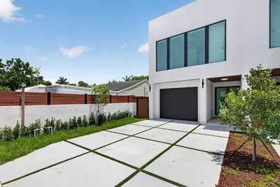 704 SW 9th Street, Fort Lauderdale, FL 33315 - Photo 2