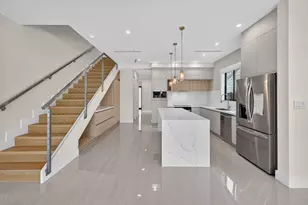 704 SW 9th St, Fort Lauderdale, FL 33315 - Photo 14