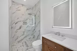 704 SW 9th St, Fort Lauderdale, FL 33315 - Photo 72