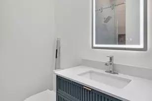 704 SW 9th St, Fort Lauderdale, FL 33315 - Photo 36