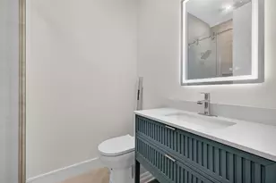 704 SW 9th St, Fort Lauderdale, FL 33315 - Photo 36