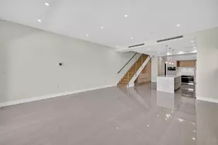 704 SW 9th St, Fort Lauderdale, FL 33315 - Photo 22