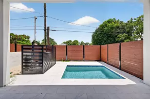 704 SW 9th St, Fort Lauderdale, FL 33315 - Photo 22